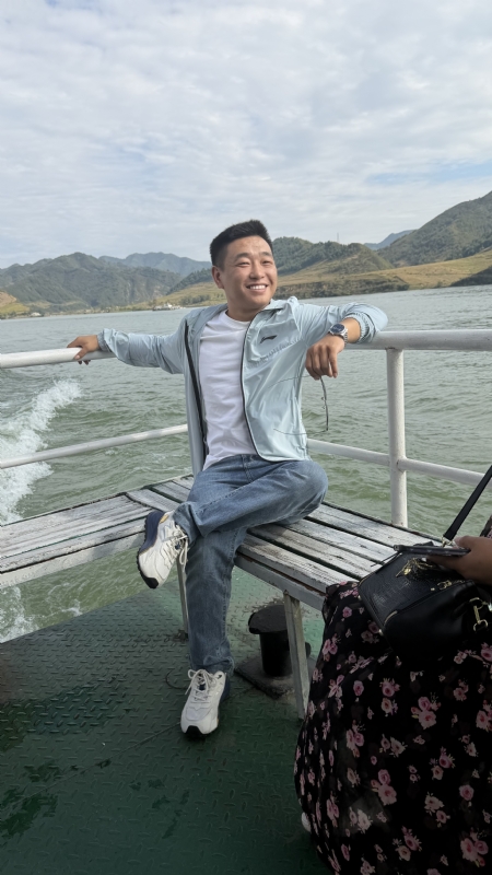 烟花易笑的第一张照片--连云港相亲服务中心