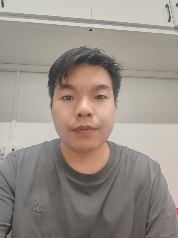 老张的第一张照片--连云港相亲服务中心