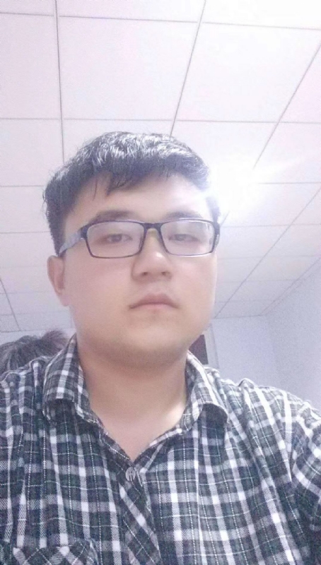 颜色不一样的黄的第一张照片--连云港相亲服务中心