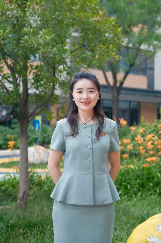 弯弯的第一张照片--连云港相亲服务中心