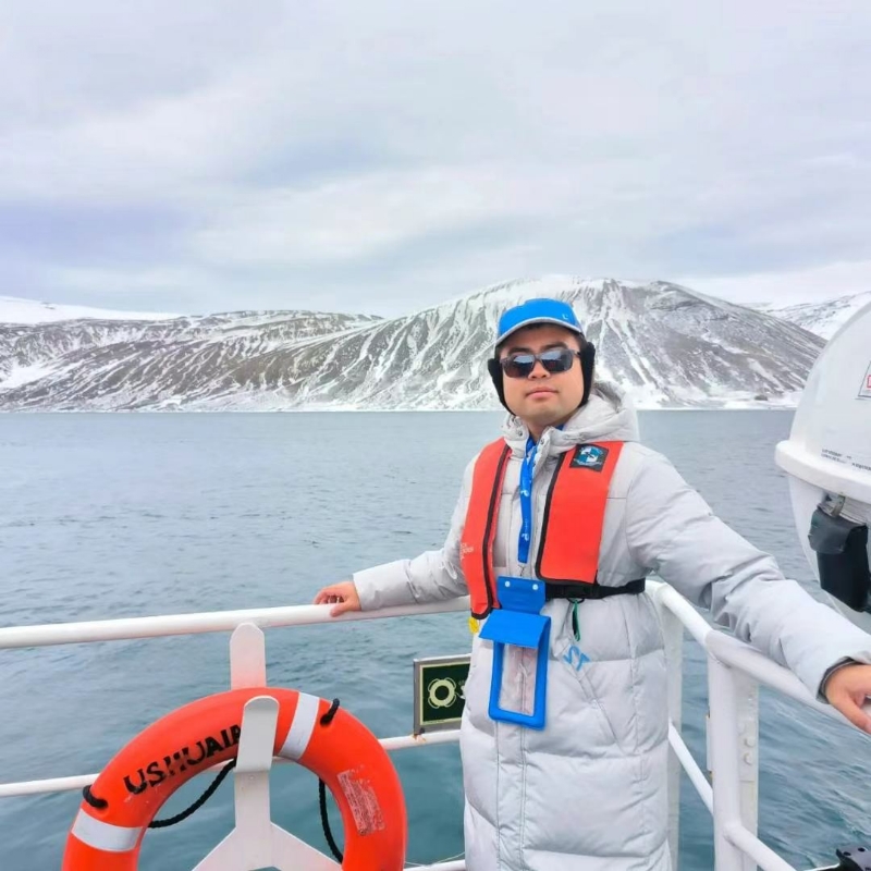 欢乐的笑的第三张照片--连云港相亲服务中心