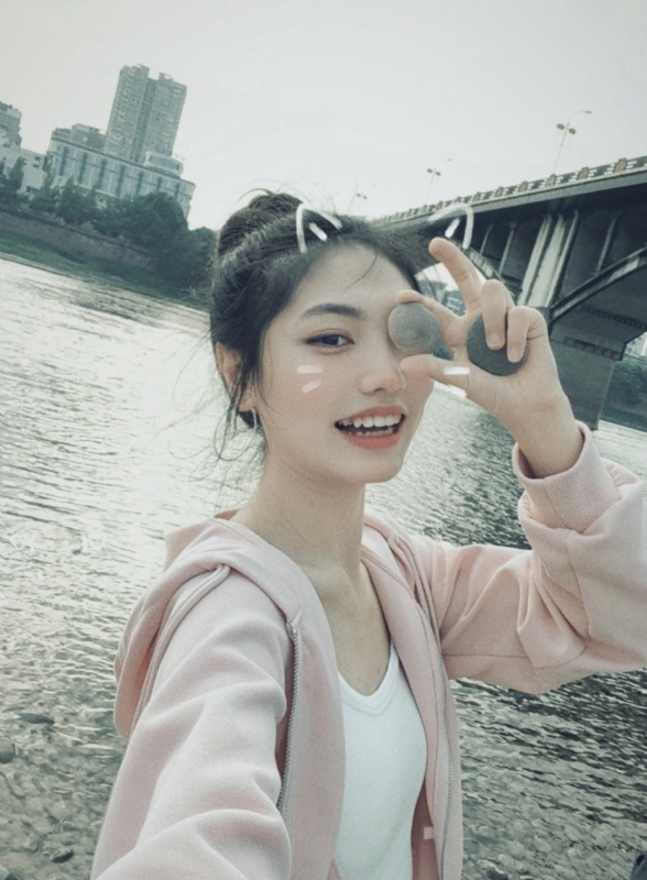 昭十晰的第二张照片--连云港相亲服务中心