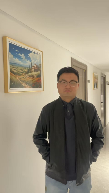 半瓶子的第四张照片--连云港相亲服务中心