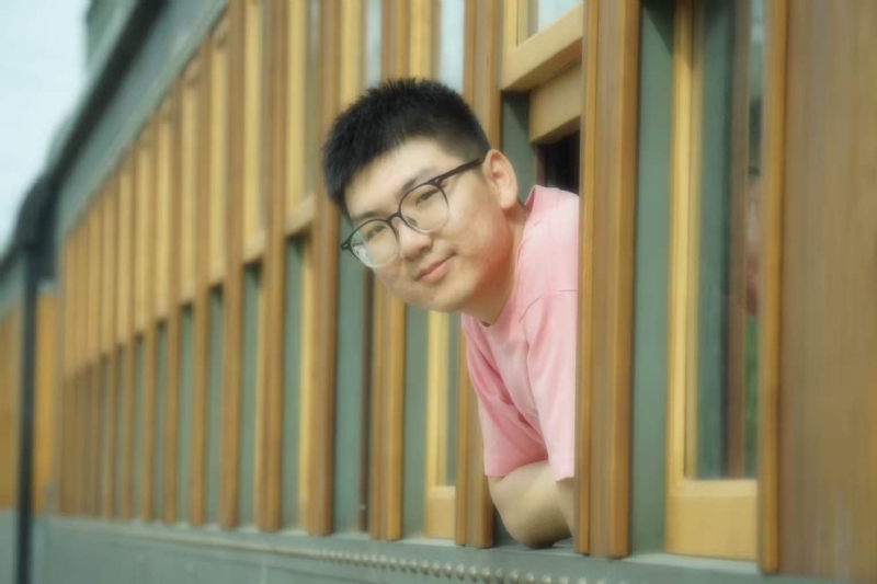 锦瑟无端五十弦的第一张照片--连云港相亲服务中心