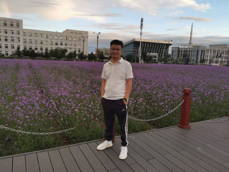 成成的第一张照片--连云港相亲服务中心