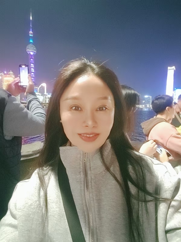 宁倩的第二张照片--连云港相亲服务中心